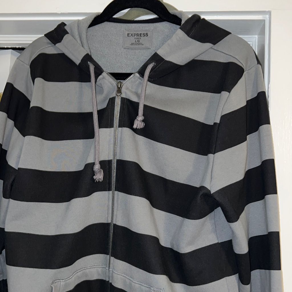 Express Zip-Up